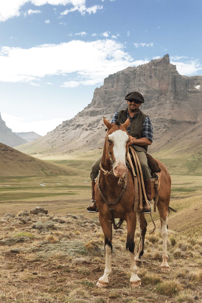 Logo Osvaldo Mella Ulloa