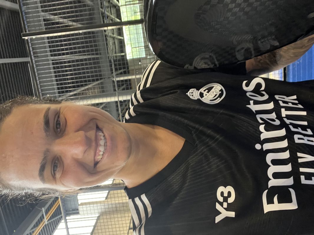 Logo Dzsenifer Marozsan