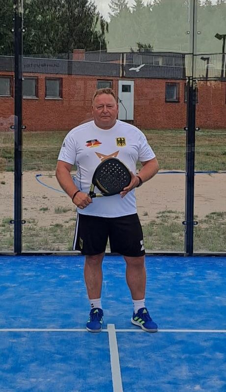 Logo Roland Stresing