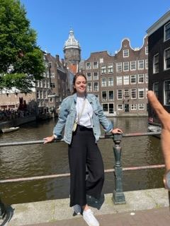 Logo Melanie Kronlachner